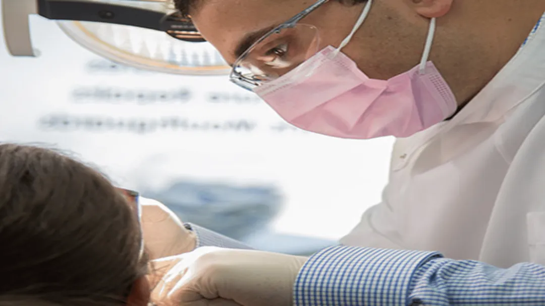 FAIRFIELD DENTURE CLINIC hero image